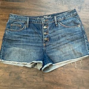 Universal Thread button Jean shorts